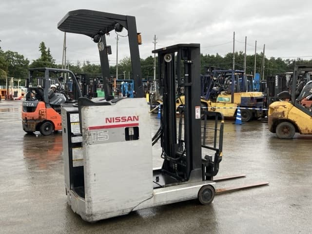 Reach Forklift — Auction (lot 8461-4003)
