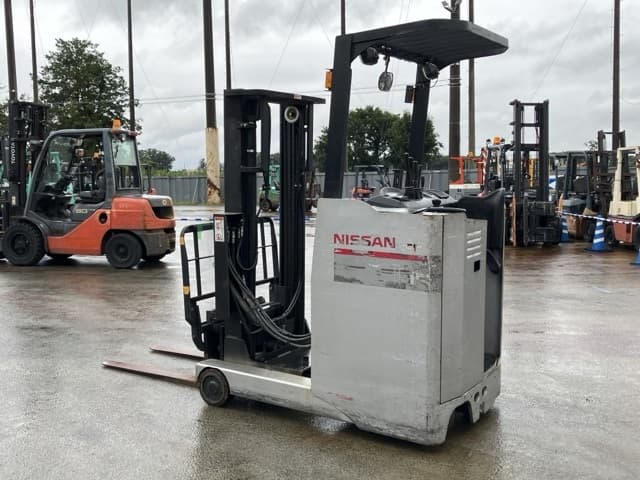 Reach Forklift — Auction (lot 8461-4003)