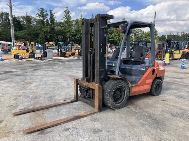 Forklift — Auction (lot 8461-4004)