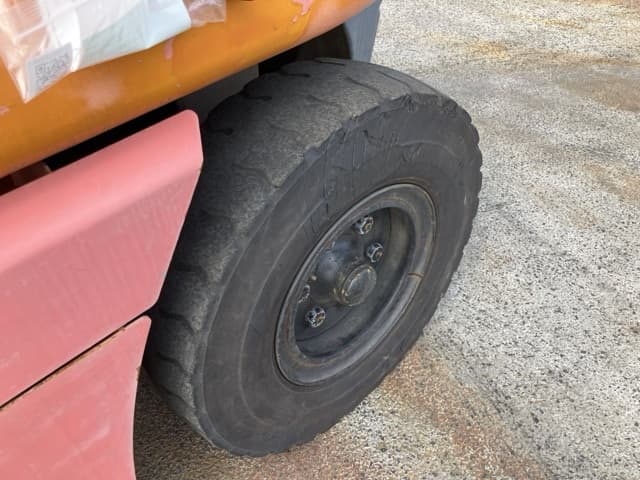 Forklift — Auction (lot 8461-4006)