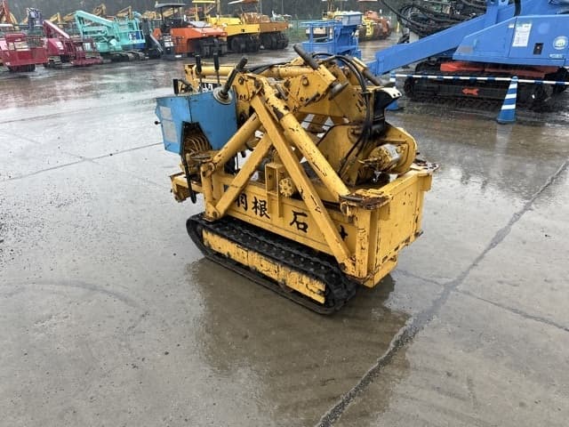 MINI CRAWLER CRANE — Auction (lot 8461-401)