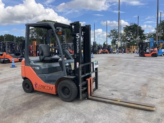 Forklift — Auction (lot 8461-4014)