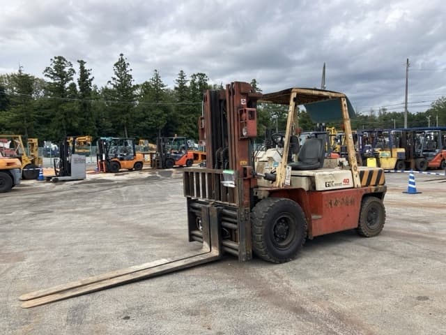 Forklift — Auction (lot 8461-4020)