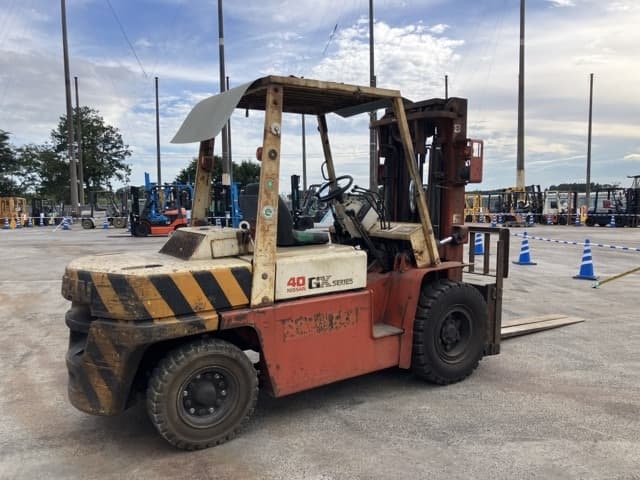 Forklift — Auction (lot 8461-4020)