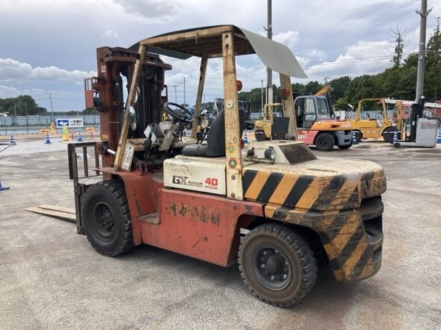 Forklift — Auction (lot 8461-4020)