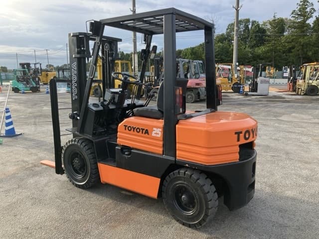 Forklift — Auction (lot 8461-4028)