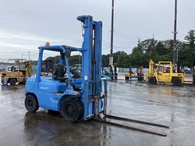 Forklift — Auction (lot 8461-4039)