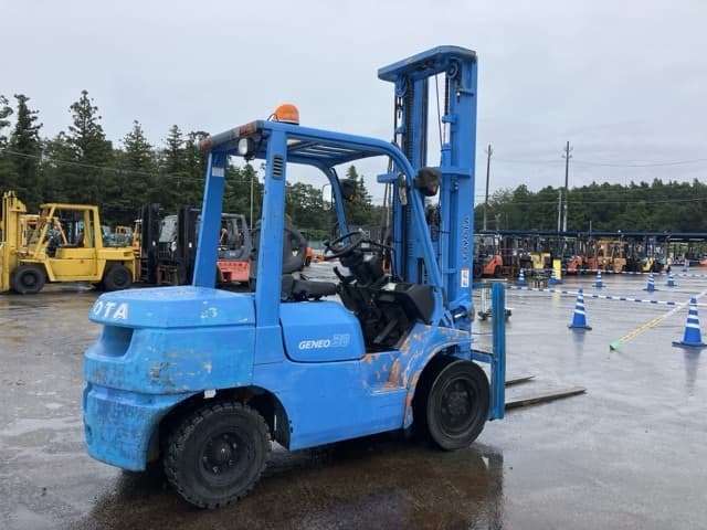 Forklift — Auction (lot 8461-4039)