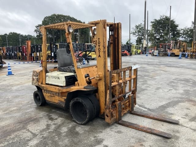 Forklift — Auction (lot 8461-4044)