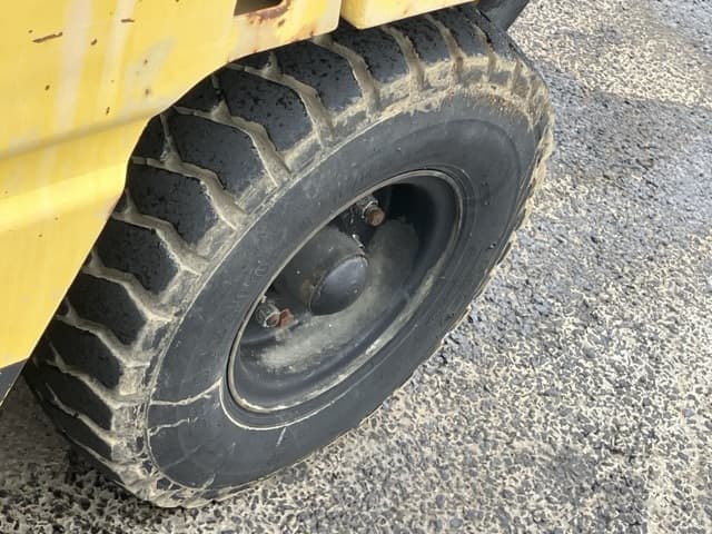 Forklift — Auction (lot 8461-4049)