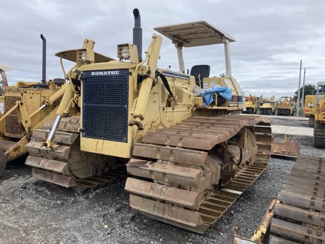 Bulldozer — Auction (lot 8461-405)