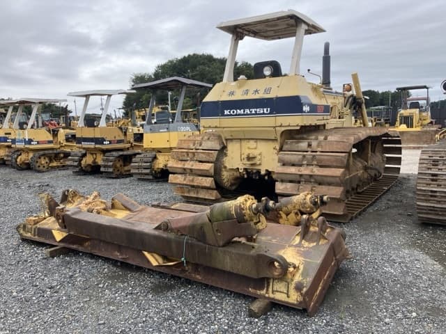 Bulldozer — Auction (lot 8461-405)