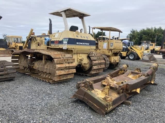 Bulldozer — Auction (lot 8461-405)