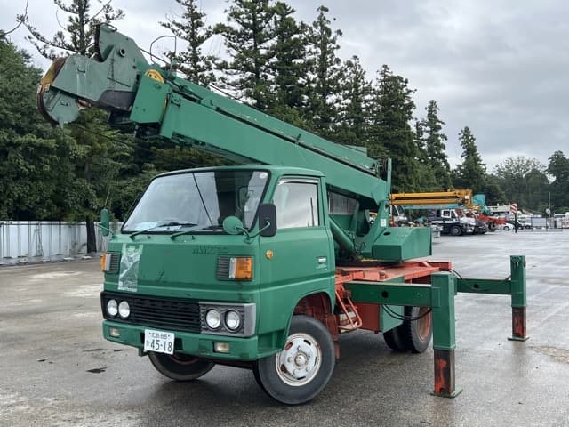 Truck Crane — Auction (lot 8461-407)
