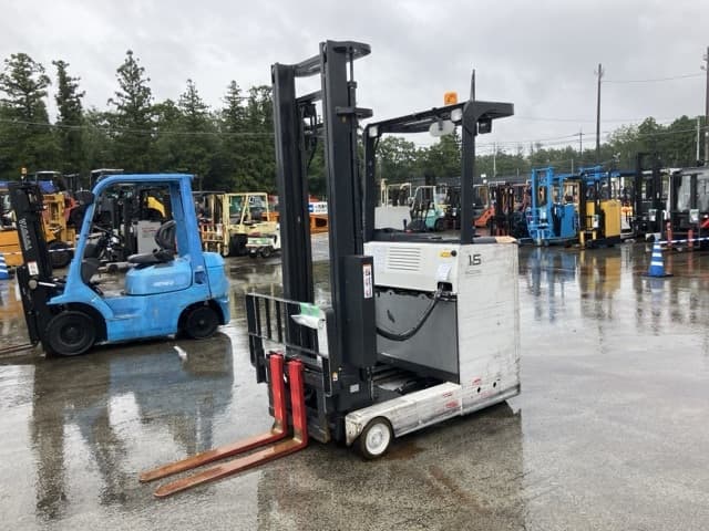 Reach Forklift — Auction (lot 8461-4071)