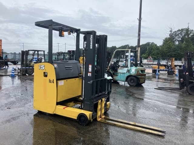 Reach Forklift — Auction (lot 8461-4073)