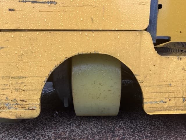 Reach Forklift — Auction (lot 8461-4075)