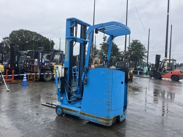 Reach Forklift — Auction (lot 8461-4077)