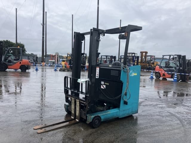 Reach Forklift — Auction (lot 8461-4079)