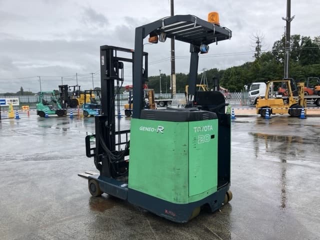 Reach Forklift — Auction (lot 8461-4083)