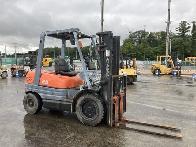 Forklift — Auction (lot 8461-4085)