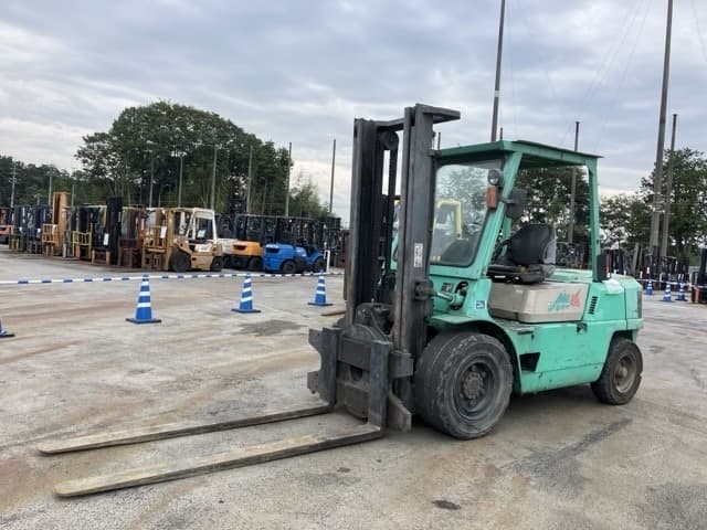 Forklift — Auction (lot 8461-4087)