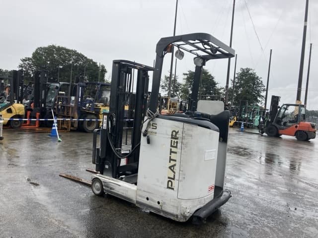 Reach Forklift — Auction (lot 8461-4090)