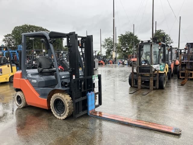 Forklift — Auction (lot 8461-4096)