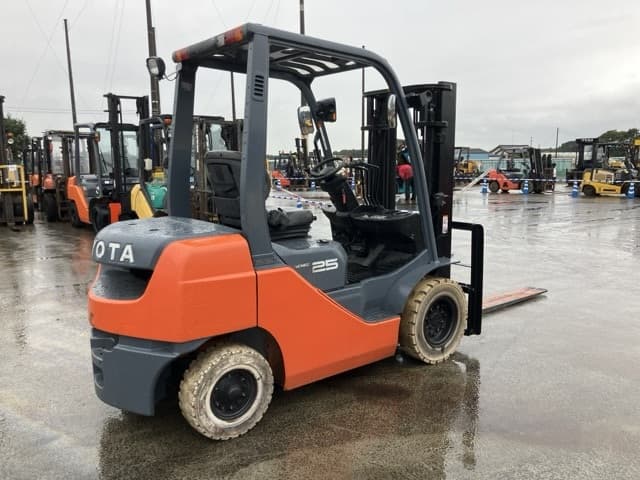 Forklift — Auction (lot 8461-4096)