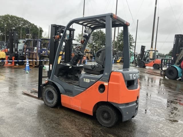 Forklift — Auction (lot 8461-4097)