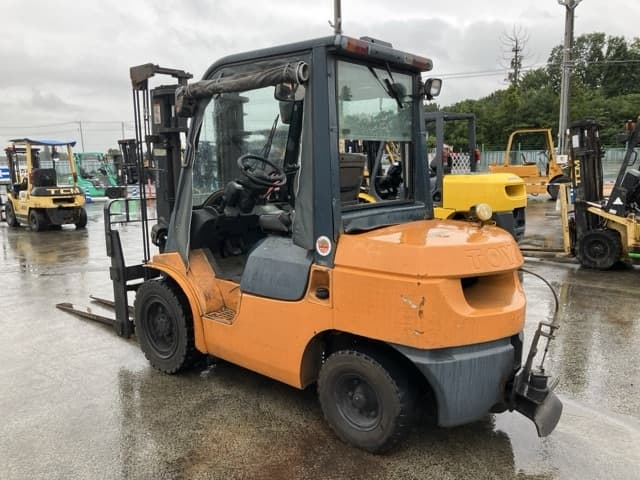 Forklift — Auction (lot 8461-4099)