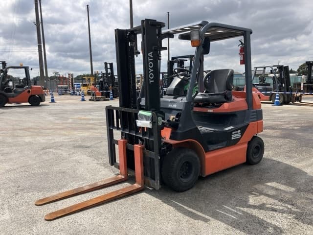 Battery Forklift — Auction (lot 8461-4116)