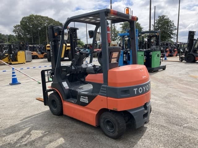 Battery Forklift — Auction (lot 8461-4116)