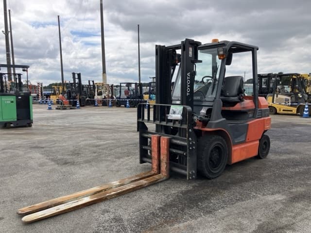 Battery Forklift — Auction (lot 8461-4117)