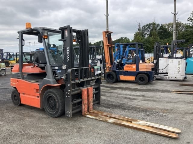 Battery Forklift — Auction (lot 8461-4117)