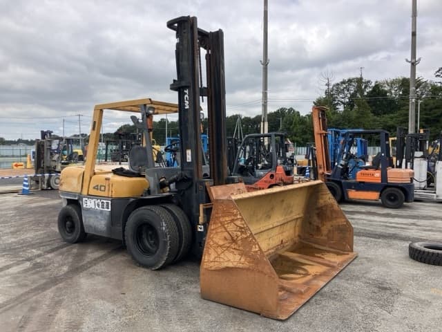 Forklift — Auction (lot 8461-4118)