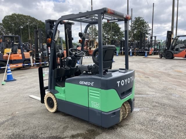 Battery Forklift — Auction (lot 8461-4122)