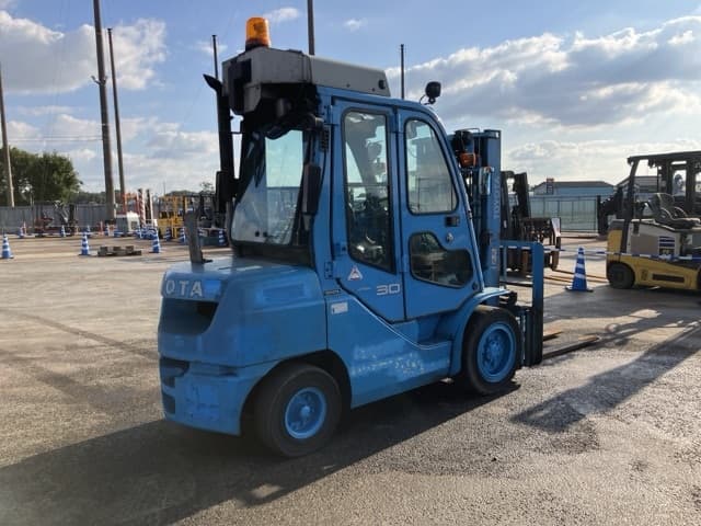 Forklift — Auction (lot 8461-4131)