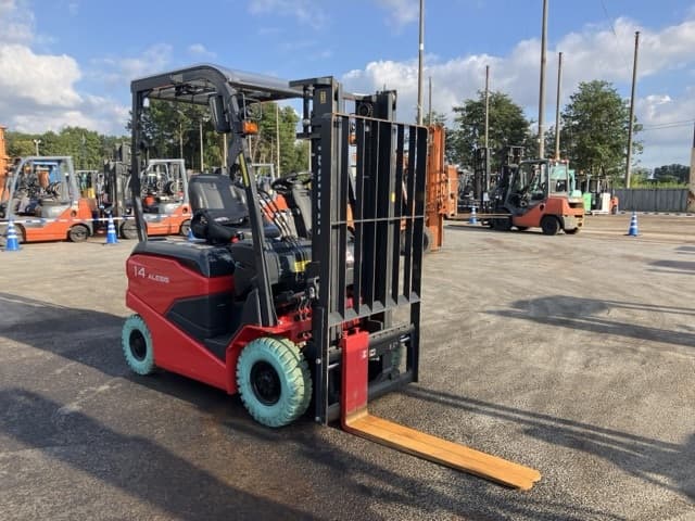 Battery Forklift — Auction (lot 8461-4133)
