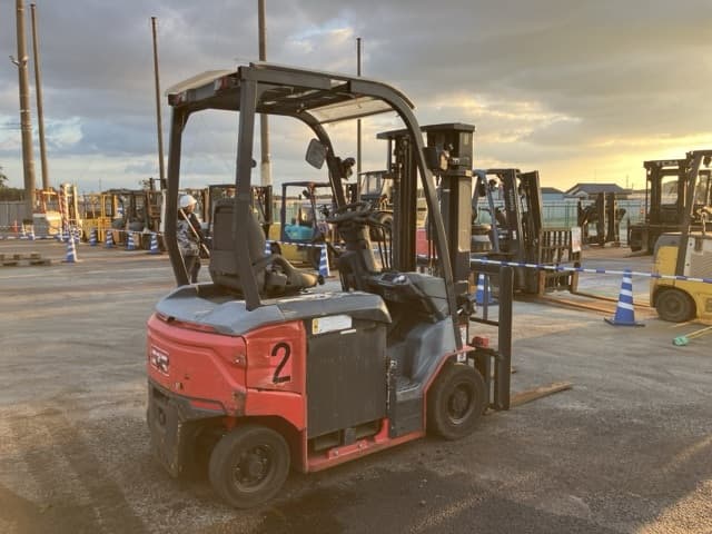 Battery Forklift — Auction (lot 8461-4135)