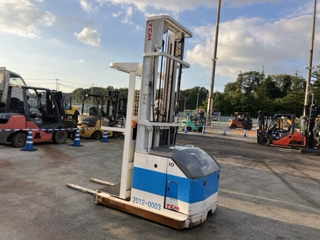 Battery Forklift — Auction (lot 8461-4136)
