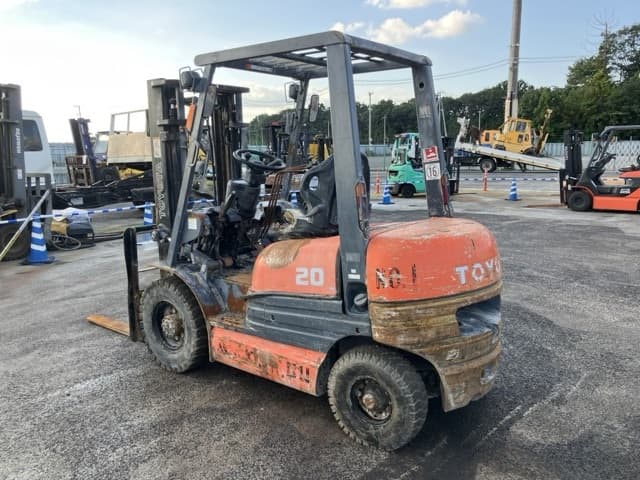 Forklift — Auction (lot 8461-4140)