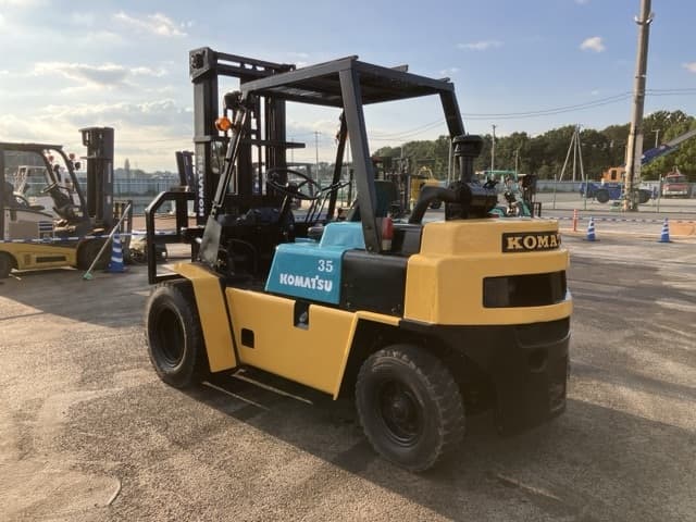 Forklift — Auction (lot 8461-4146)