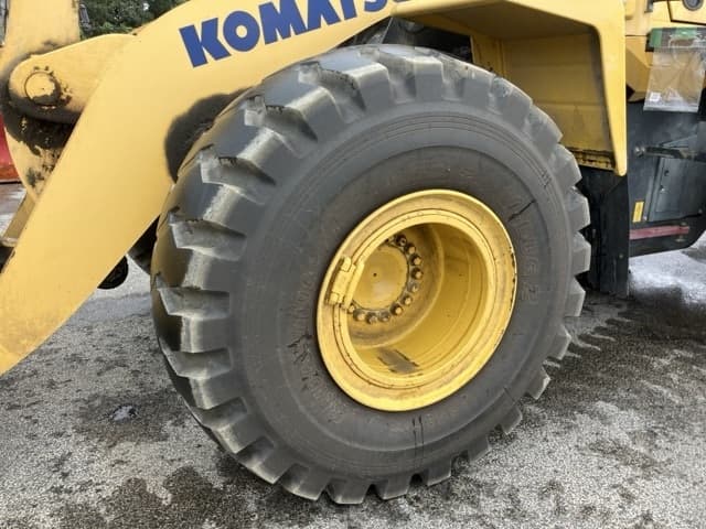 WHEEL LOADER — Auction (lot 8461-415)