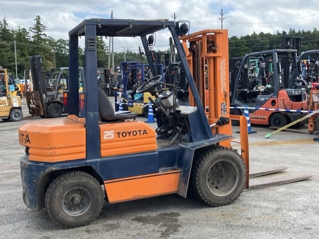 Forklift — Auction (lot 8461-4150)