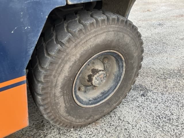 Forklift — Auction (lot 8461-4150)