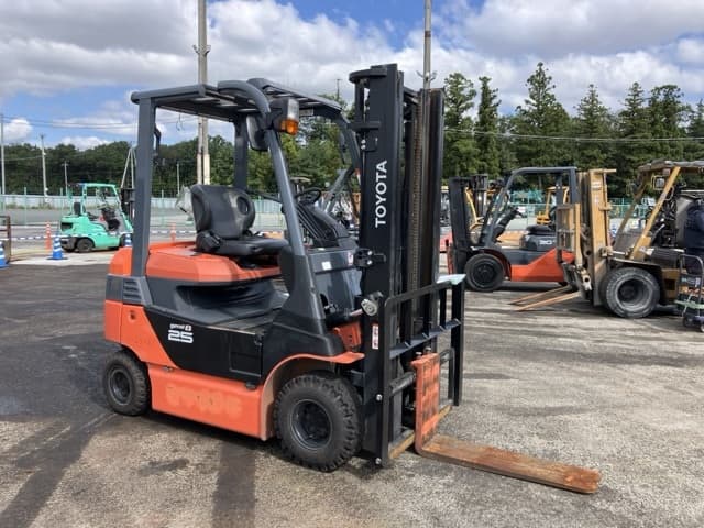 Battery Forklift — Auction (lot 8461-4155)