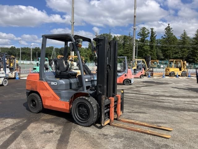 Forklift — Auction (lot 8461-4158)