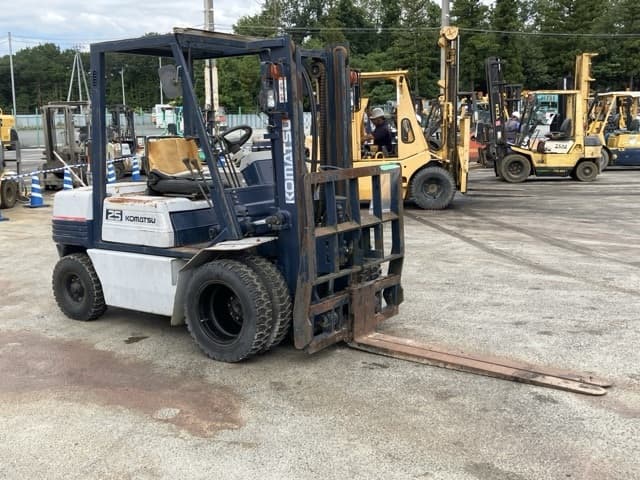 Forklift — Auction (lot 8461-4163)