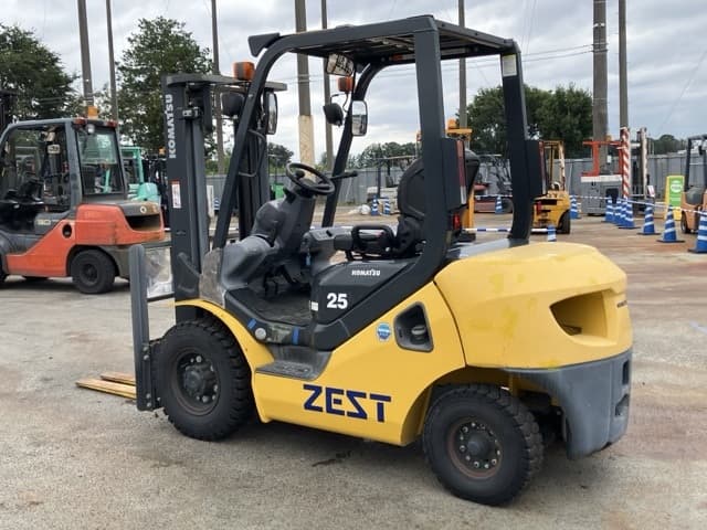 Forklift — Auction (lot 8461-4167)